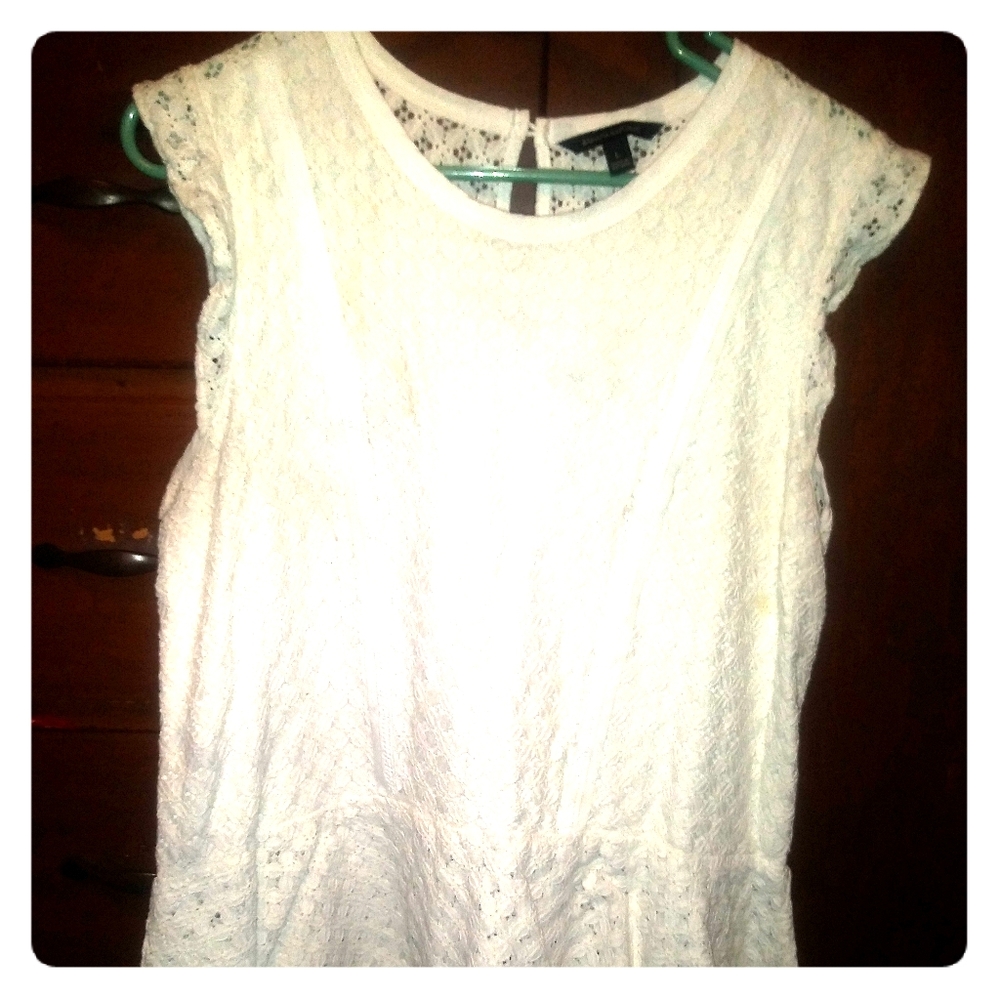 White lace Banana Republic size Large